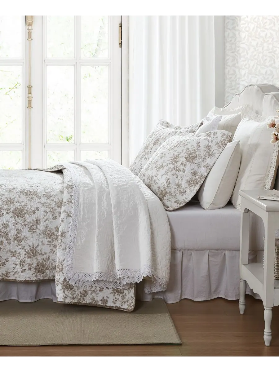 Комплект из двух двусторонних хлопковых стеганых одеял walled garden, размер twin. Laura Ashley — изображение 3 из 9