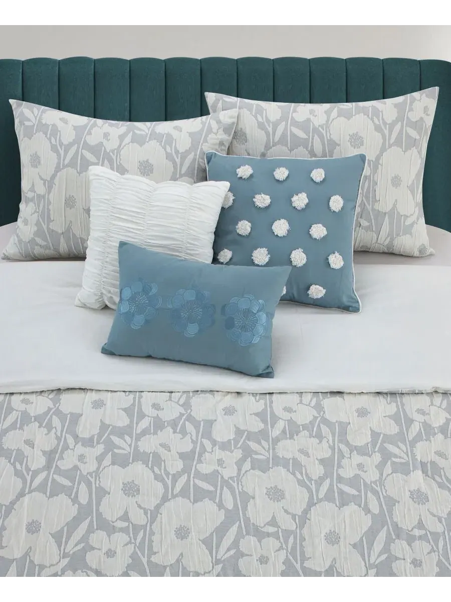 Комплект стеганого одеяла Belavia Floral, Queen Stratford Park — изображение 3 из 6, светлый синий