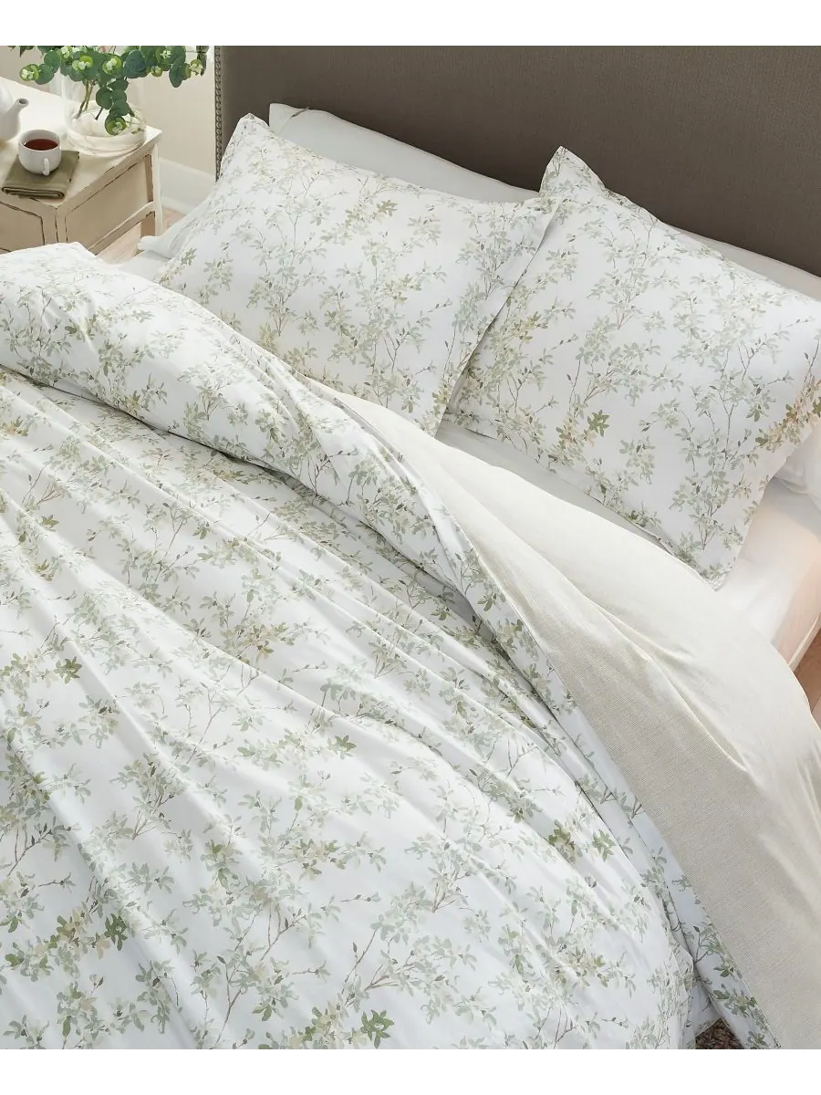 Комплект постельного белья Lindy Cotton, 3 предмета, двусторонний, размер King Laura Ashley — изображение 3 из 10