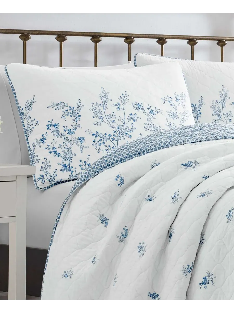 Комплект из трех двусторонних стеганых одеял Flora Cotton, размер King Laura Ashley — изображение 5 из 9, синий