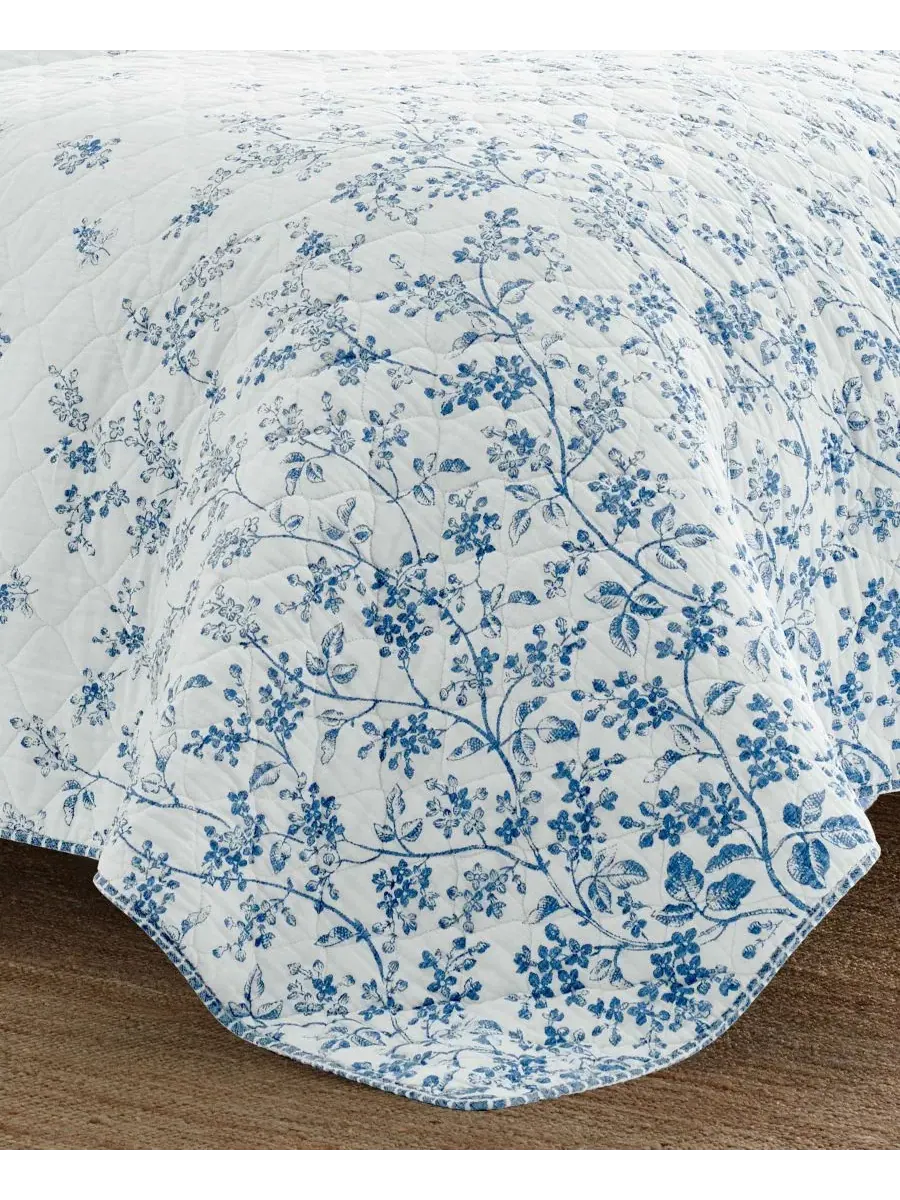 Комплект из трех двусторонних стеганых одеял Flora Cotton, размер King Laura Ashley — изображение 6 из 9, синий