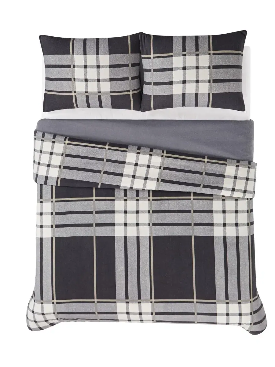 Комплект стеганого фланелевого пододеяльника с наволочкой Milo Plaid Truly Soft — изображение 3 из 4, серый