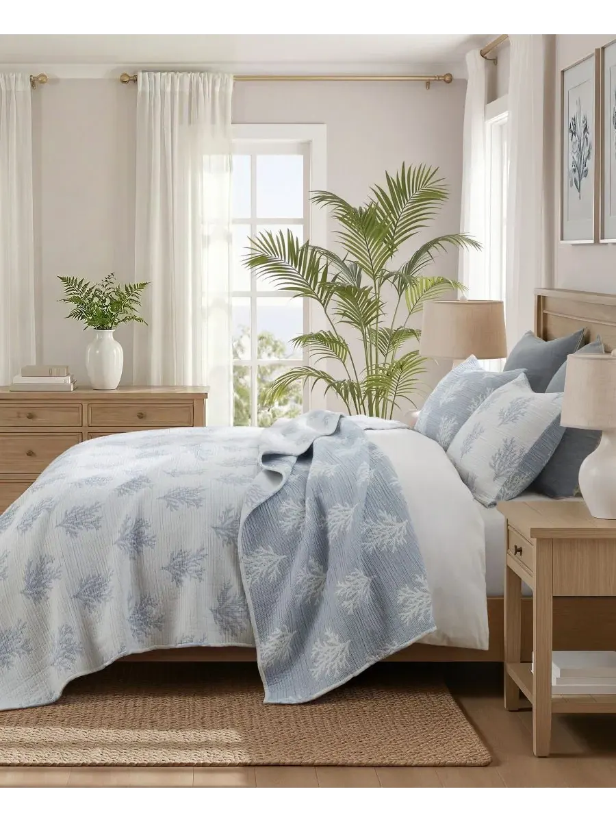 Набор стеганых одеял с жаккардовым узором Mia Coral, 3 предмета, King/California King Harbor House — изображение 6 из 12