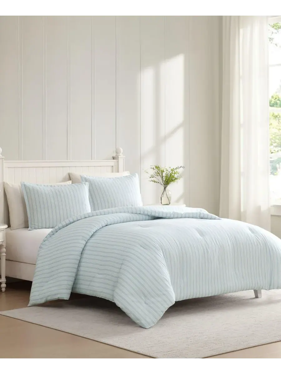 Комплект постельного белья Dilly Dally Stripe из 3 предметов, размер King Laura Ashley — изображение 2 из 7, белый синий