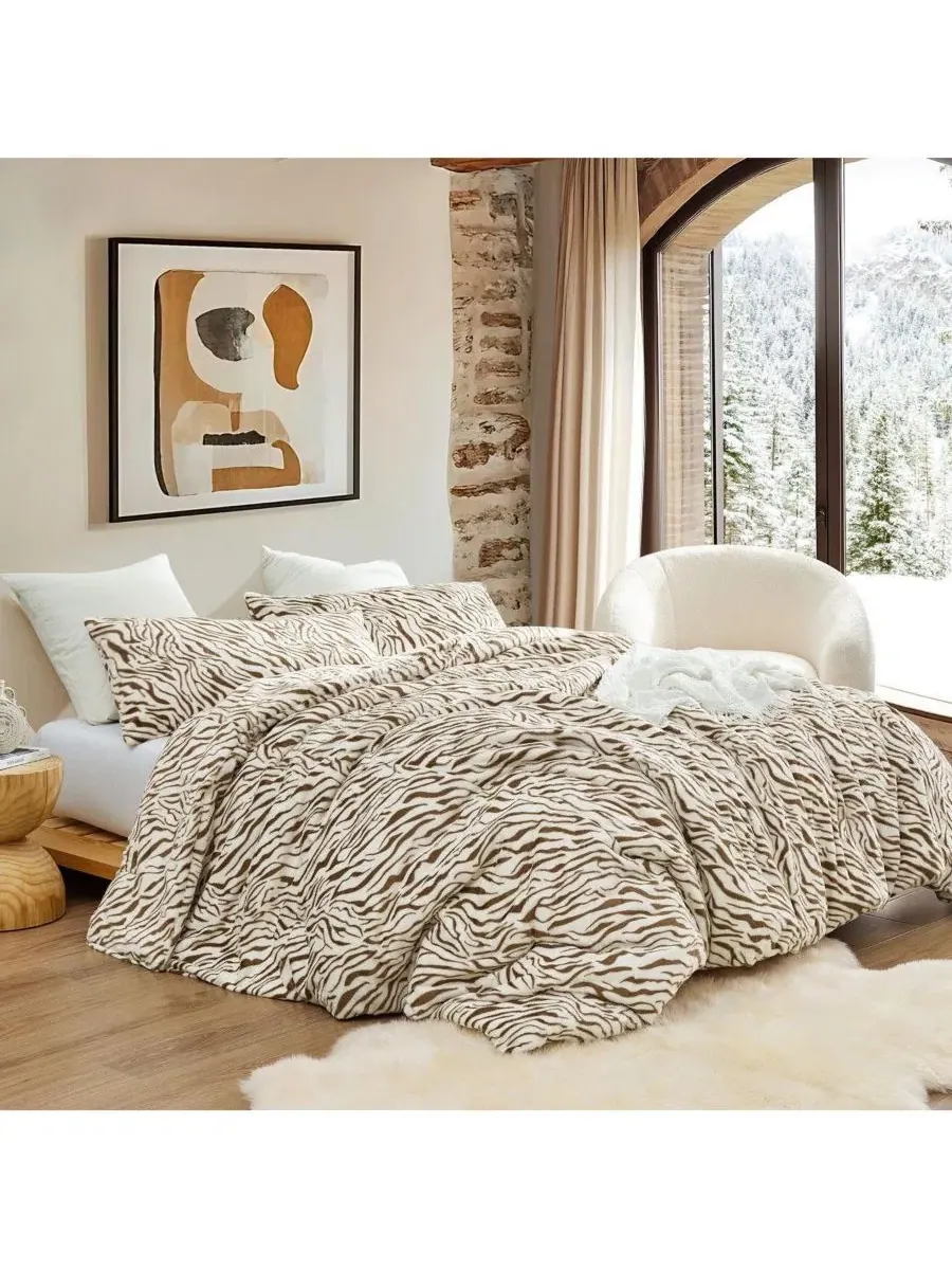Уютный комплект постельного белья Serengeti Oversized Comforter Set Coma Inducer, Giraffe — изображение 1 из 4