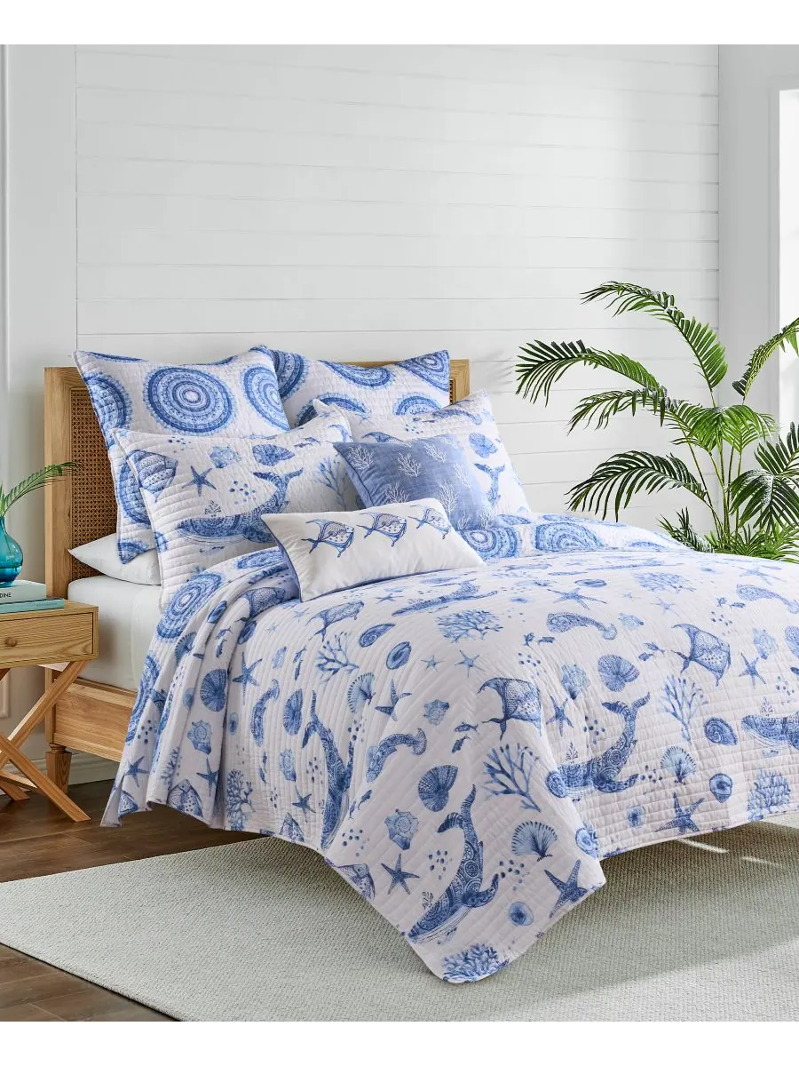 Комплект постельного белья Home Batik Ocean, 3 предмета, двусторонний, размер Full/Queen Levtex — изображение 1 из 5, синий
