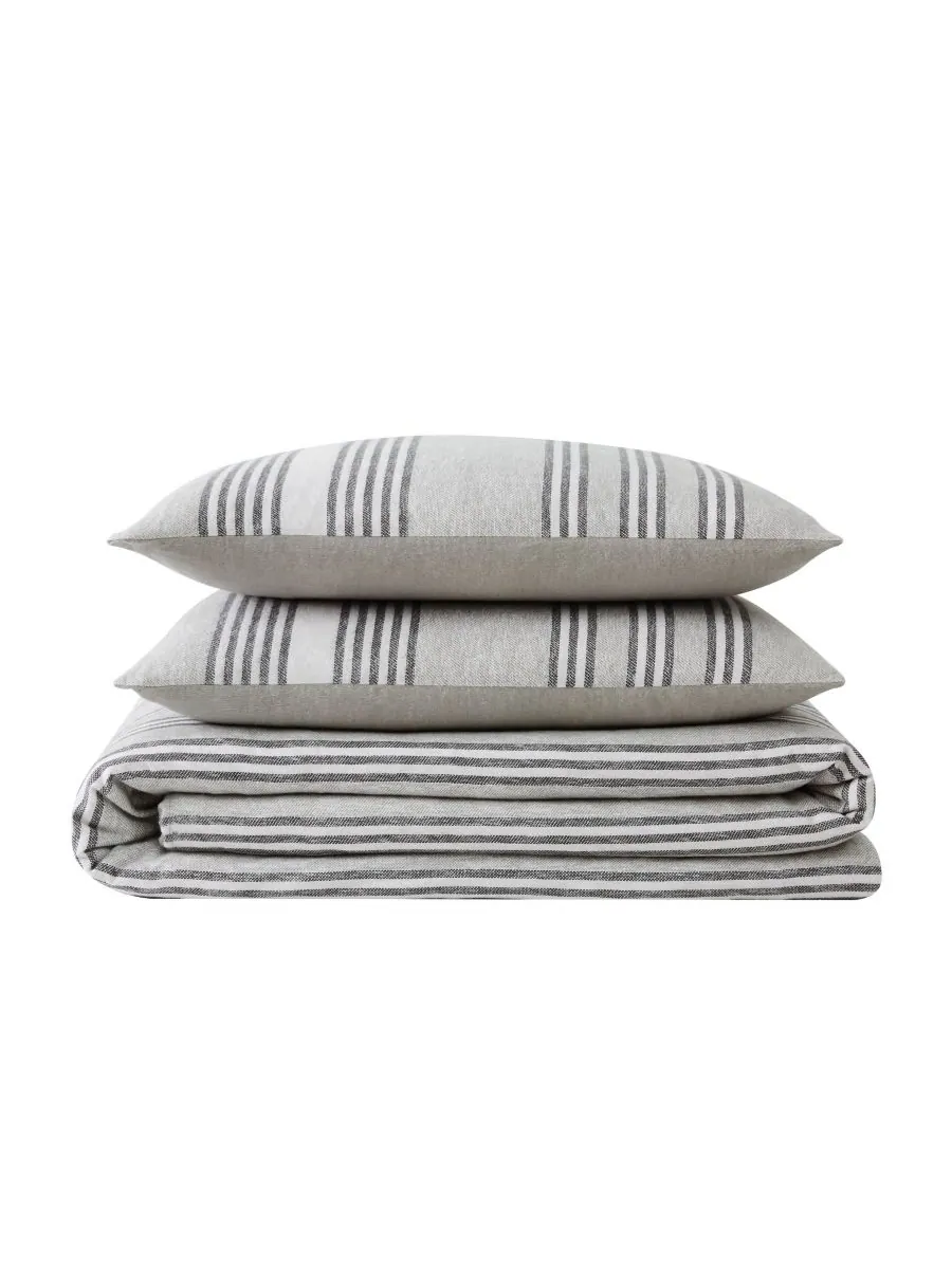 Комплект постельного белья Kiel Stripe из 3 предметов, фланель, размер King Truly Soft — изображение 4 из 4, серый