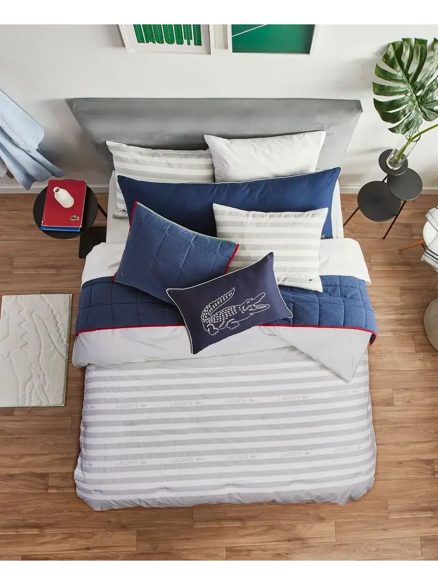 Комплект постельного белья Court Stripe из 3 предметов, размер King Lacoste Home — изображение 3 из 5, серый