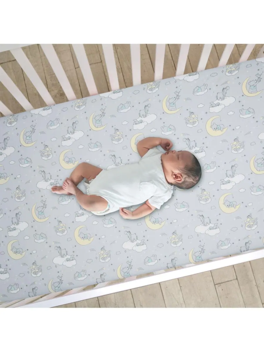 Lambs & Ivy Детская простынь на резинке Baby Disney Cozy Friends Винни-Пух, серая — изображение 5 из 5, серый