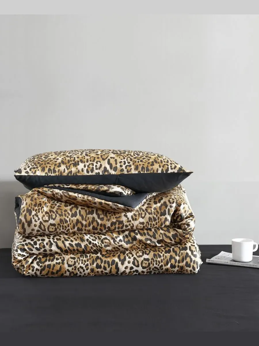 Комплект постельного белья Monica Leopard Satin, 2 предмета, двусторонний, размер Twin/Twin XL — изображение 2 из 8