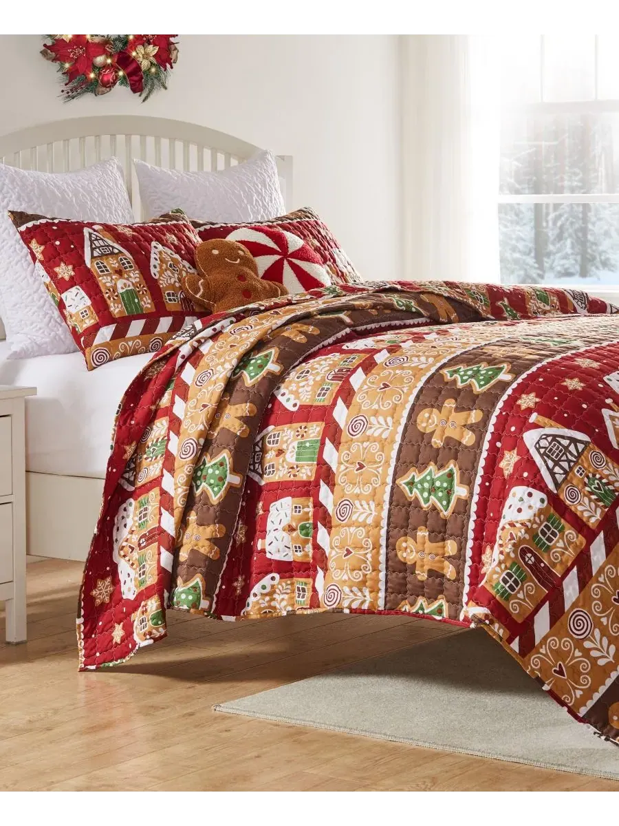 Комплект стеганого покрывала Gingerbread Lane Holiday, 3 предмета, Full/Queen Greenland Home