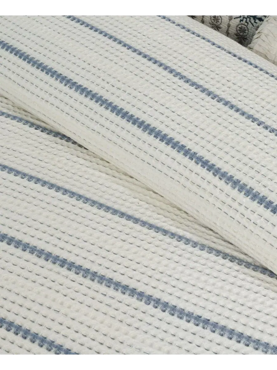 Комплект стеганого одеяла с пододеяльником Waffle Stripe Textured 3-Piece Duvet Set, Full/Queen — изображение 2 из 5, синий