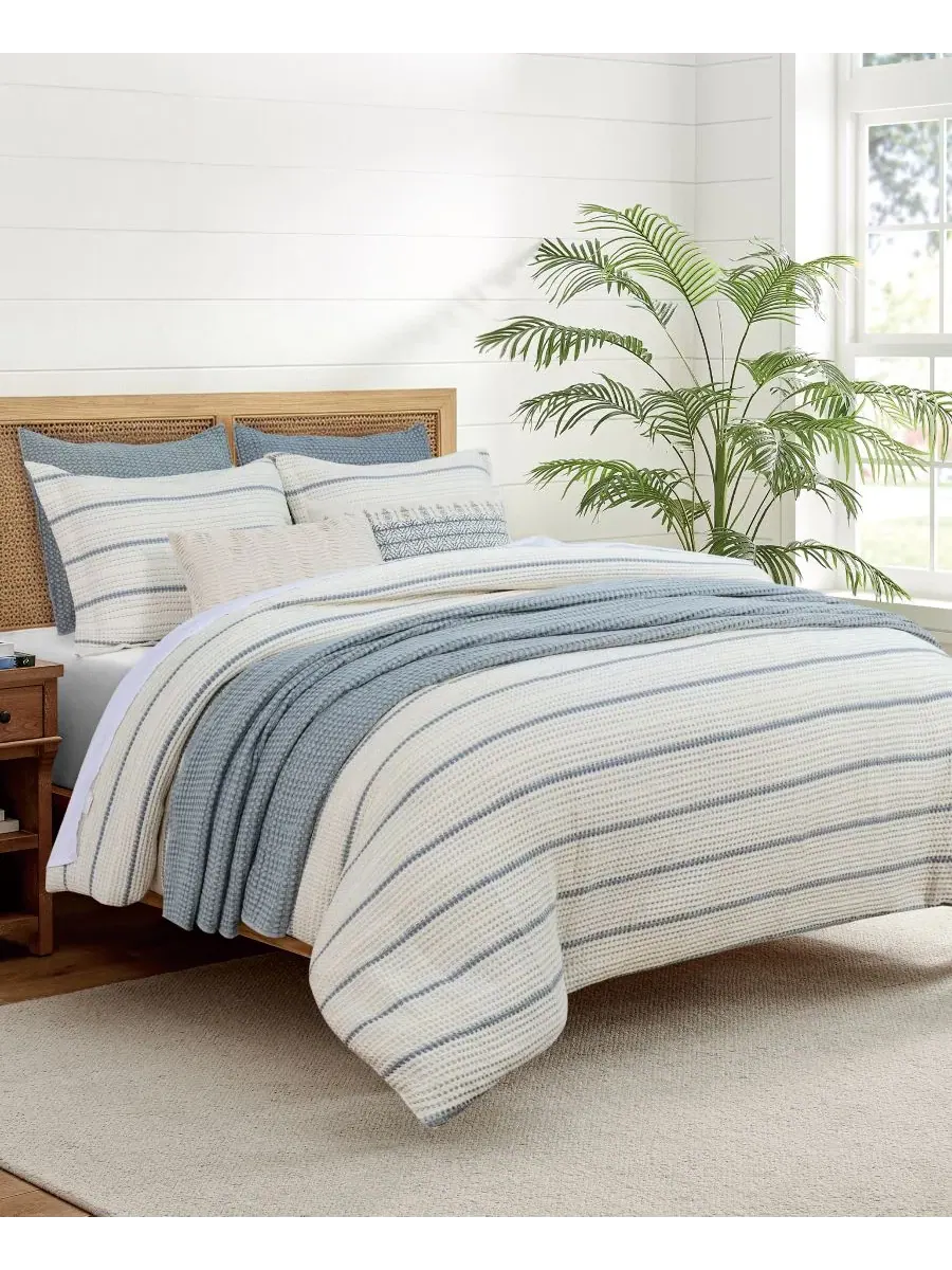 Комплект стеганого одеяла с пододеяльником Waffle Stripe Textured 3-Piece Duvet Set, Full/Queen — изображение 5 из 5, синий