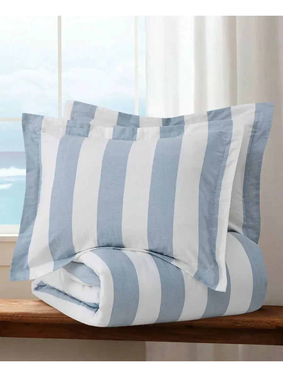 Комплект стеганого одеяла с подушками Cabana Woven Stripe Reversible Levtex Home — изображение 5 из 5, синий