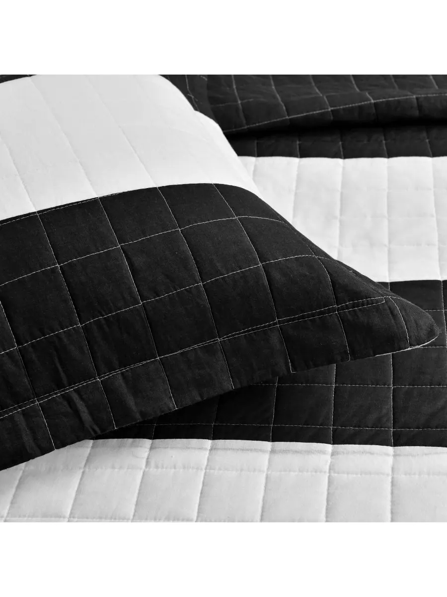 Комплект постельного белья New Berlin Stripe из 3 предметов, размер King Lush Décor — изображение 6 из 7, черный белый