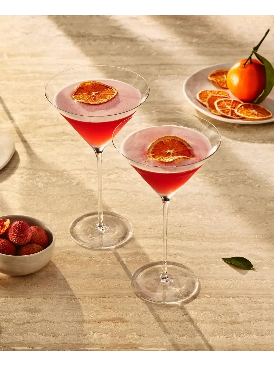 Набор из 2 бокалов для мартини, 9,9 унции, Handmade Enoteca Zwiesel Glas — изображение 4 из 4, прозрачный