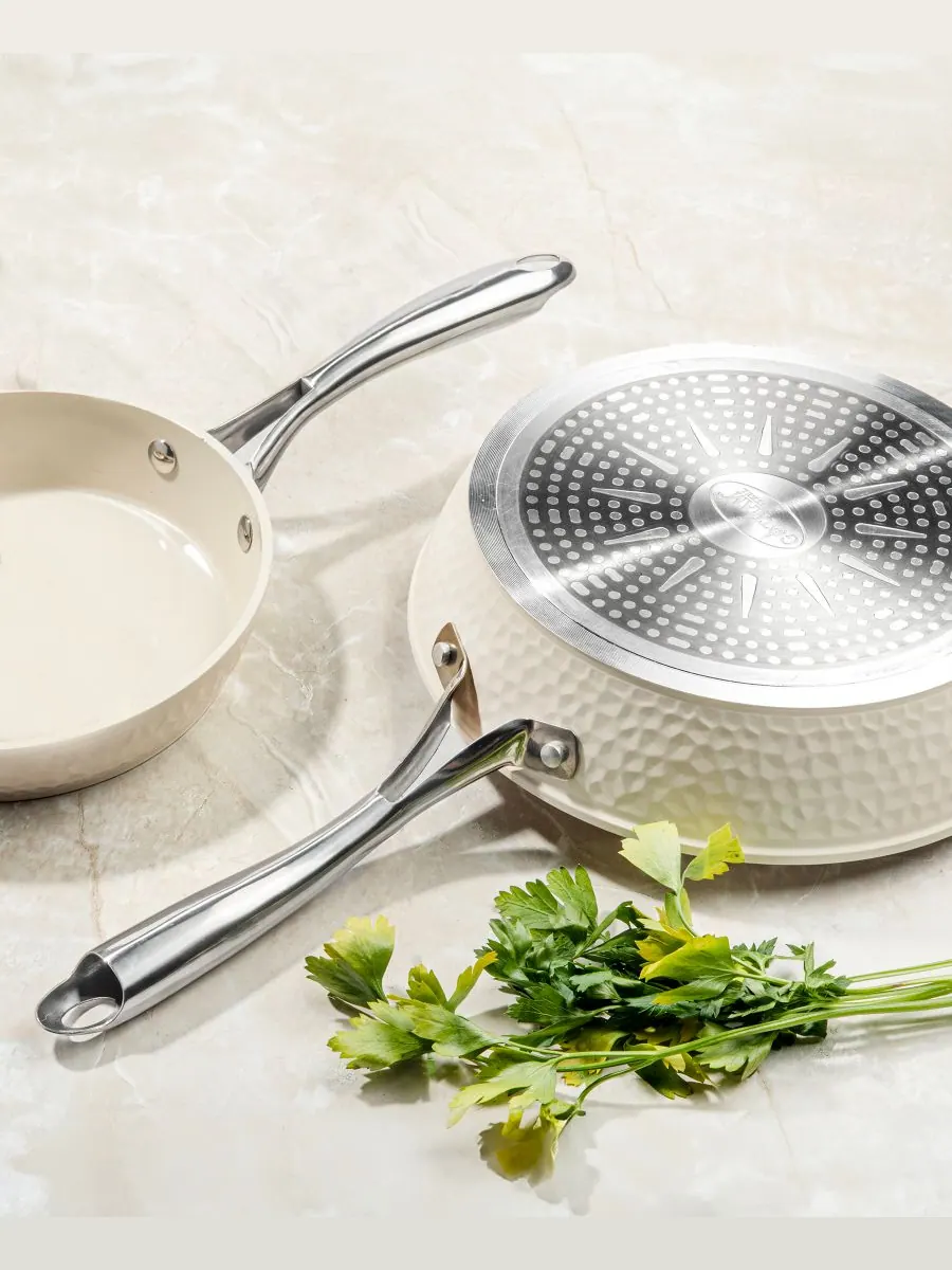 Сковорода Gotham Steel Hammered Ceramic Nonstick, 25.4 см — изображение 3 из 8, бежевый