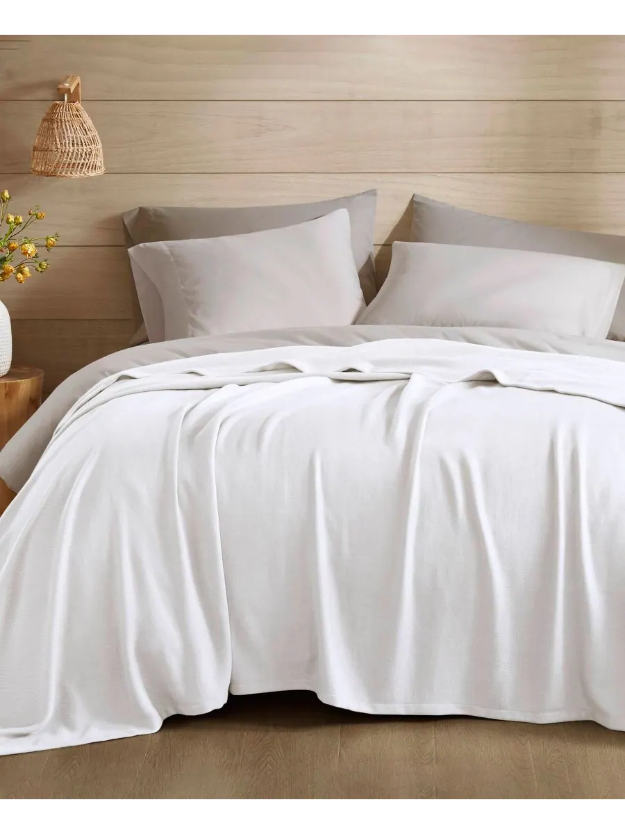 Легкое, дышащее, с естественным охлаждением одеяло, размер Twin Madison Park