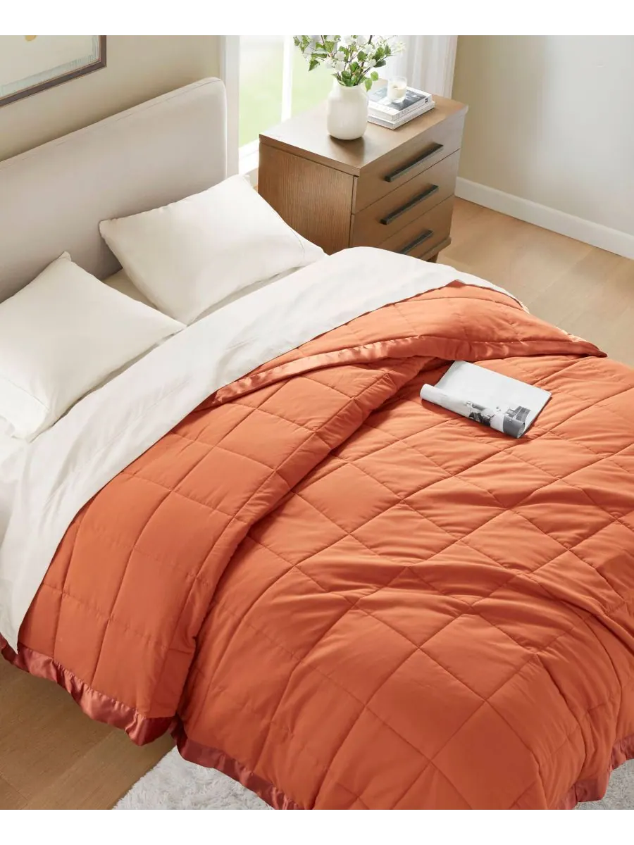 Легкое одеяло Windom с наполнителем из искусственного пуха и атласной отделкой, размер Twin Madison — изображение 3 из 10