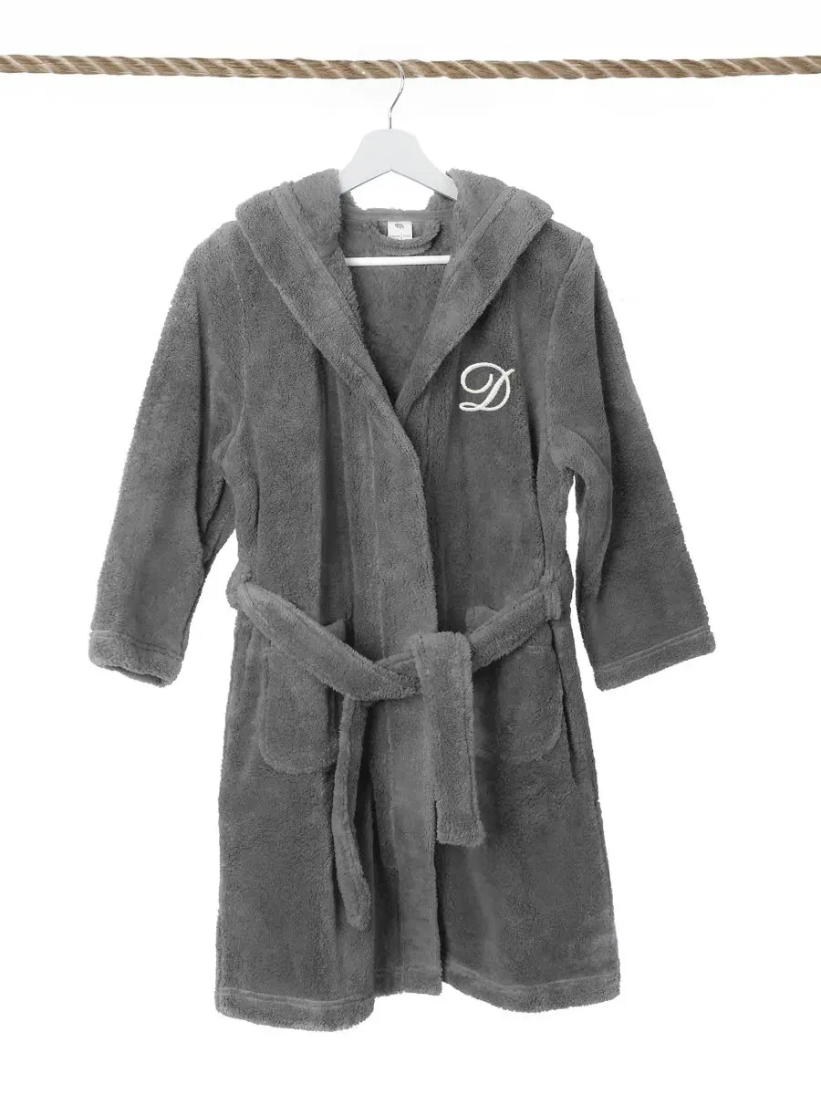 Детский халат с капюшоном из микрофибры Personalized Kids Super Plush Hooded Bathrobe Linum Home — изображение 2 из 4