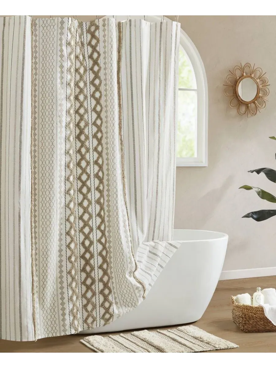 Шторка для ванной с каймой из шенилла Imani Stripe Chenille INK+IVY — изображение 2 из 9, серый