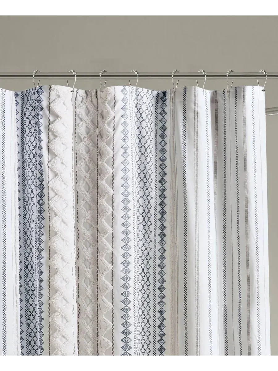 Шторка для ванной с принтом и каймой из шенилла Imani Stripe Chenille INK+IVY — изображение 5 из 10, белый темно-синий