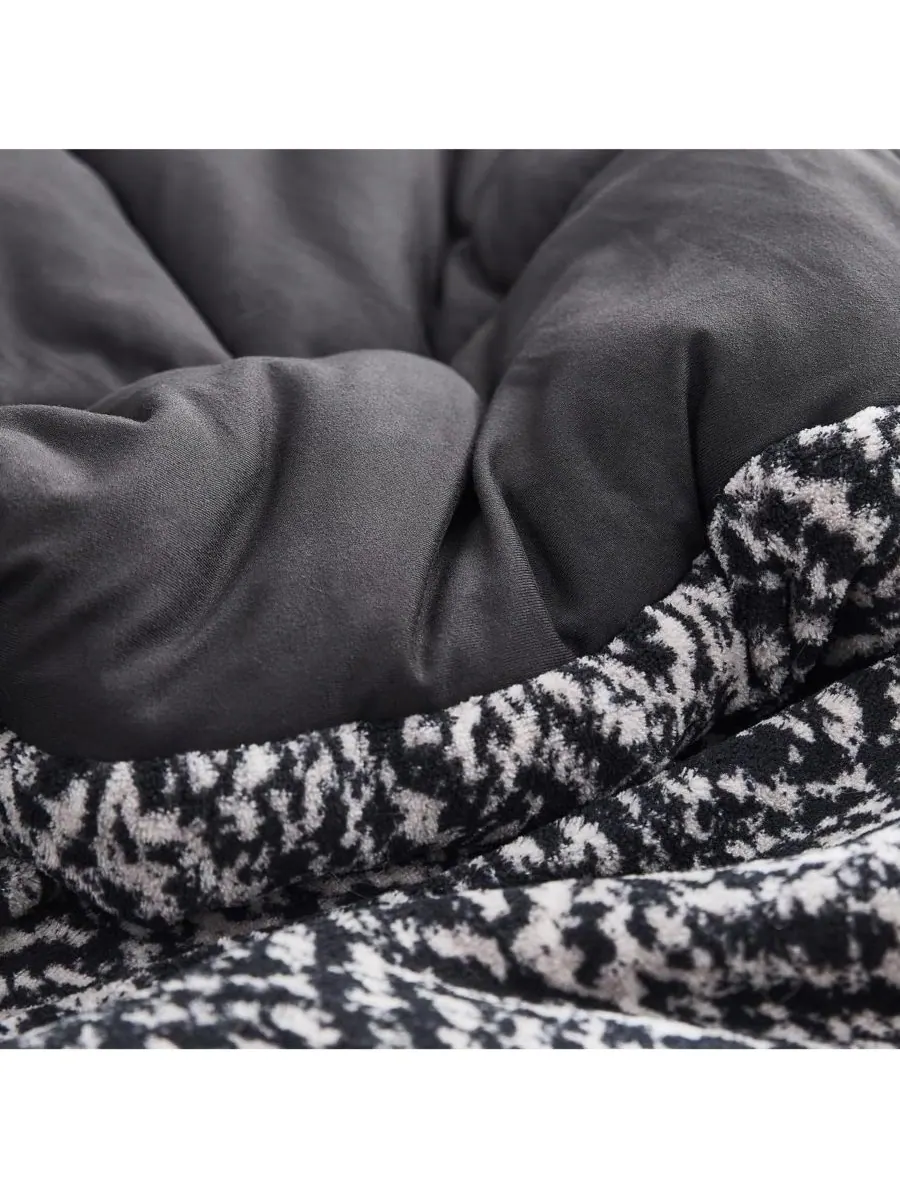Идеальное одеяло большого размера для создания уюта Coma Inducer, Black gray, Twin XL — изображение 2 из 4, черный серый