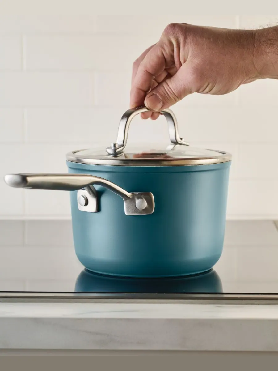 Ковш с крышкой KitchenAid Hard-Anodized Ceramic Induction, 1,9 л, Синяя агава — изображение 3 из 8, синий