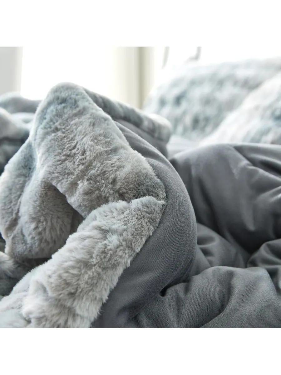 Большое одеяло для йоги Chunky Bunny в горошек Coma Inducer — изображение 4 из 4, белый серый