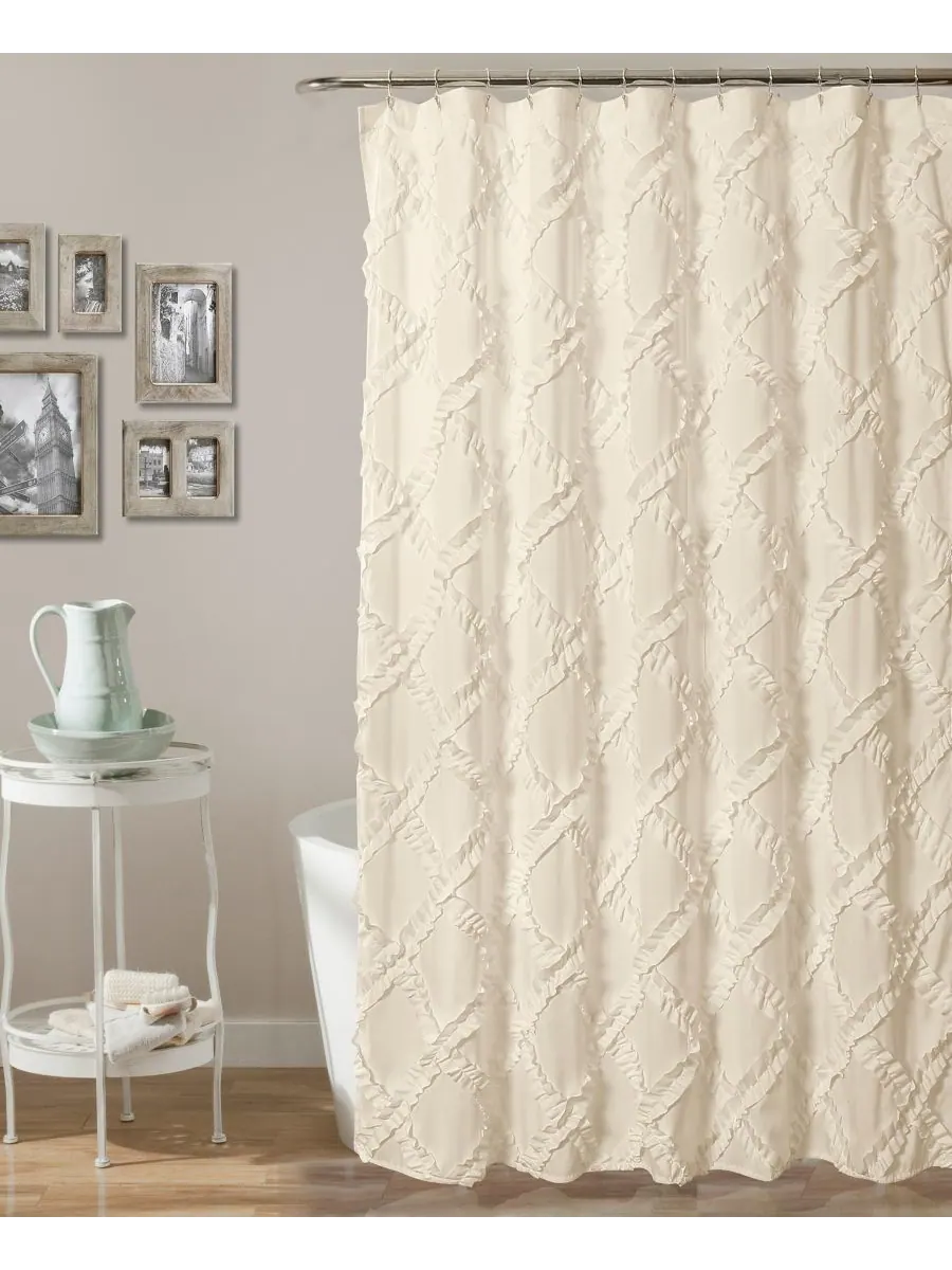 Шторка для душа с оборками и ромбовидным узором, 72 x 72 дюйма Lush Décor — изображение 1 из 4, белый