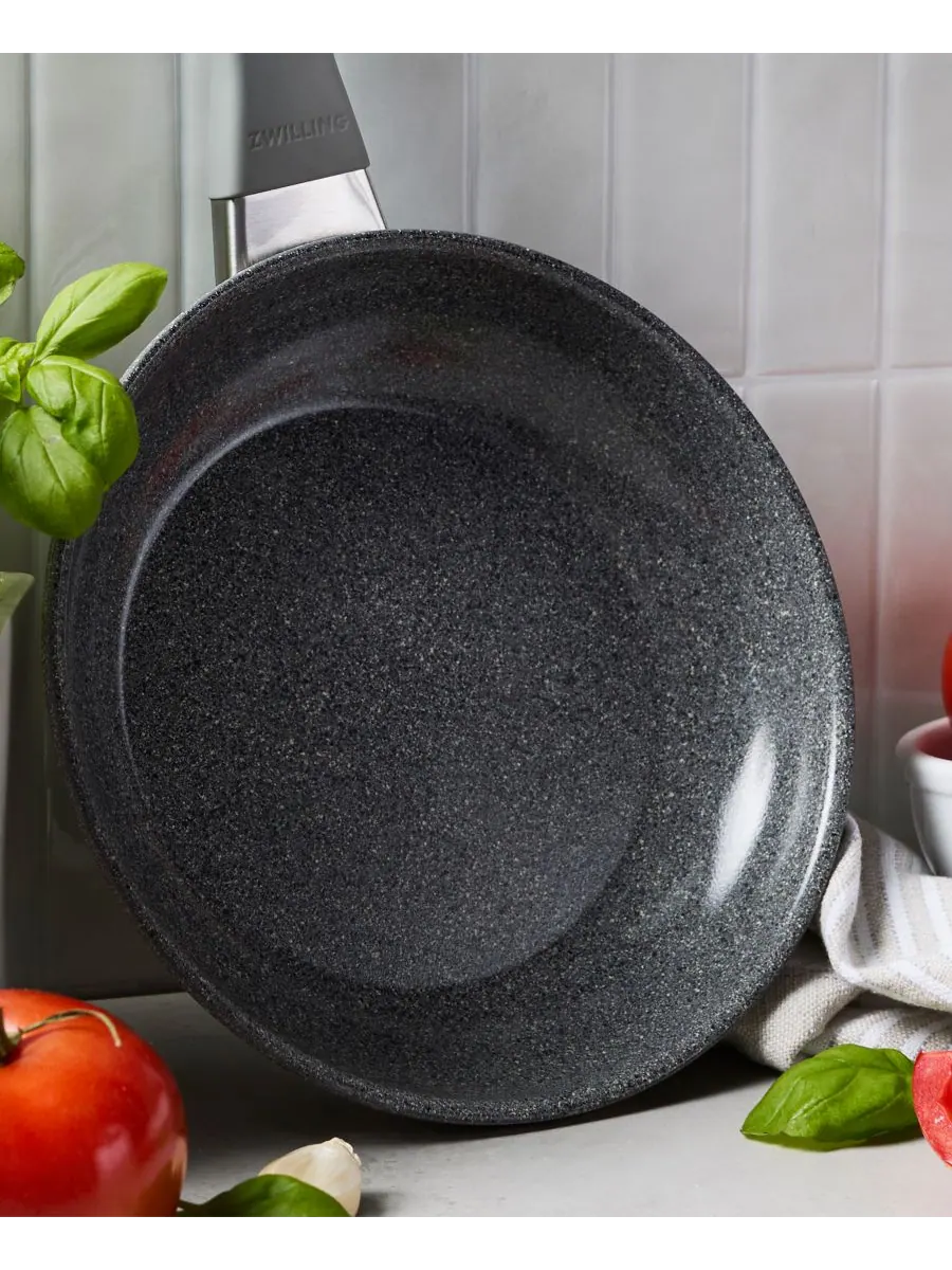 Сковорода Zwilling Parma Plus Ceramic, 20 см — изображение 5 из 6, серый