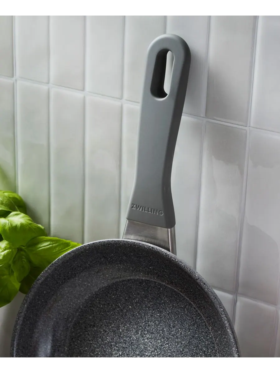 Сковорода Zwilling Parma Plus Ceramic, 20 см — изображение 6 из 6, серый