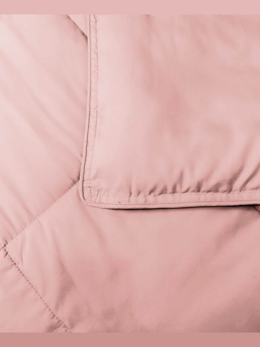Одеяло премиум-класса с наполнителем, имитирующим пух, размер Full/Queen Southshore Fine Linens — изображение 4 из 5, розовый