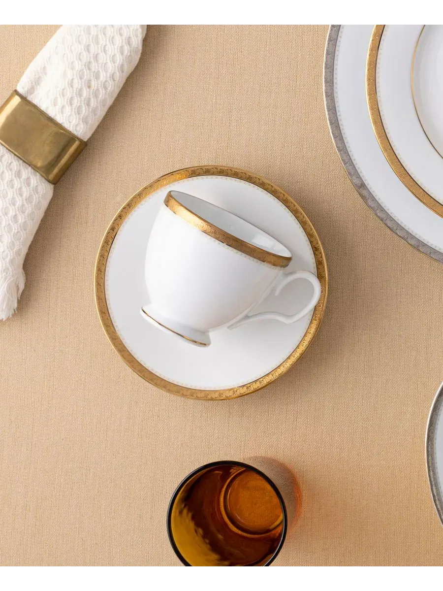 Набор из 4 блюдец Charlotta Gold (15 см), 4 персоны Noritake — изображение 4 из 9, золото