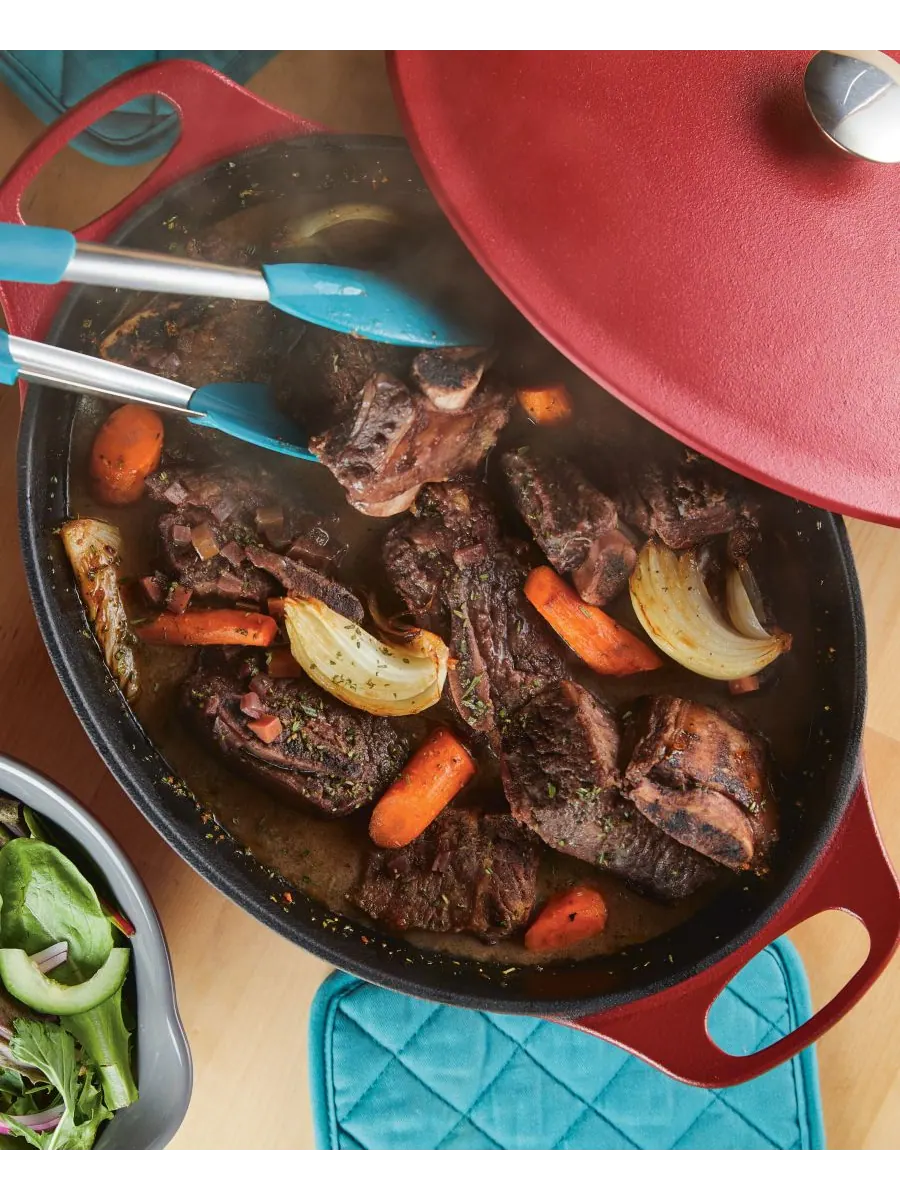 Чугунная кастрюля Nitro объемом 6,5 кварты Rachael Ray — изображение 5 из 9, красный