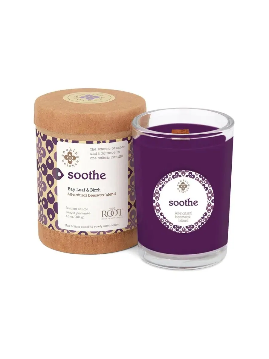 Ароматическая свеча Seeking Balance Soothe Bay Leaf Birch Spa в баночке, 184 г Root Candles — фиолетовый