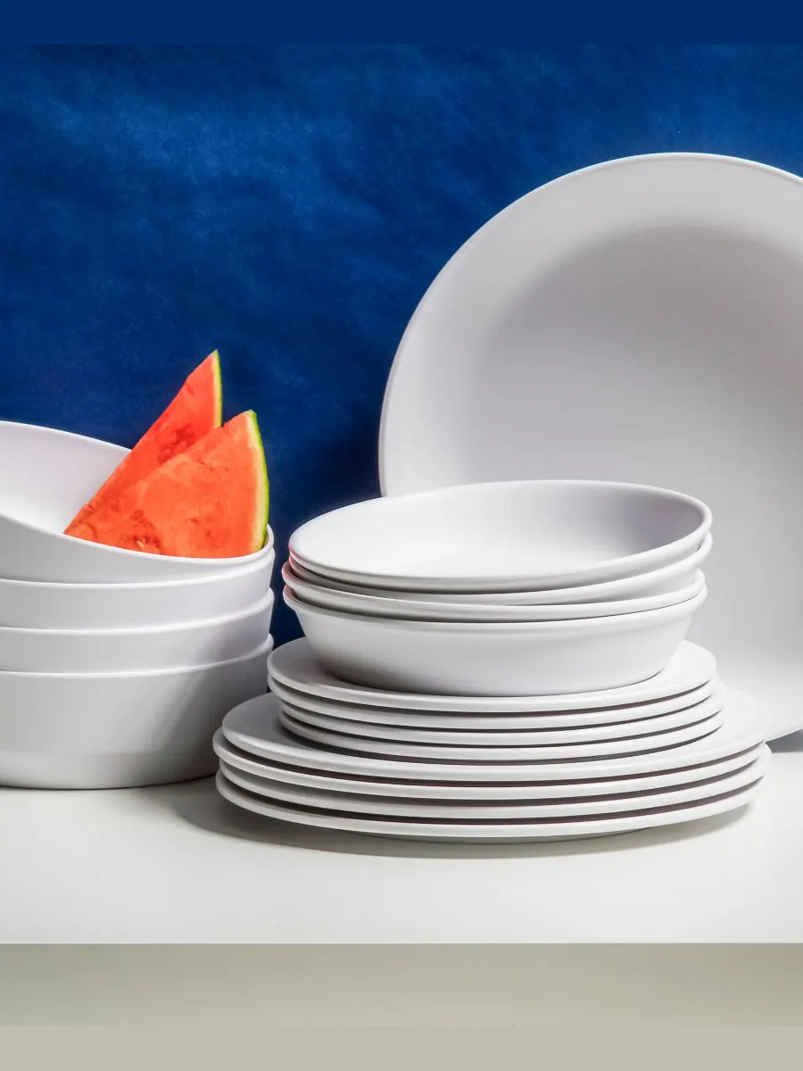 Набор из 6 обеденных тарелок из меламина с матовой кромкой Abode Homewares — изображение 2 из 2, белый