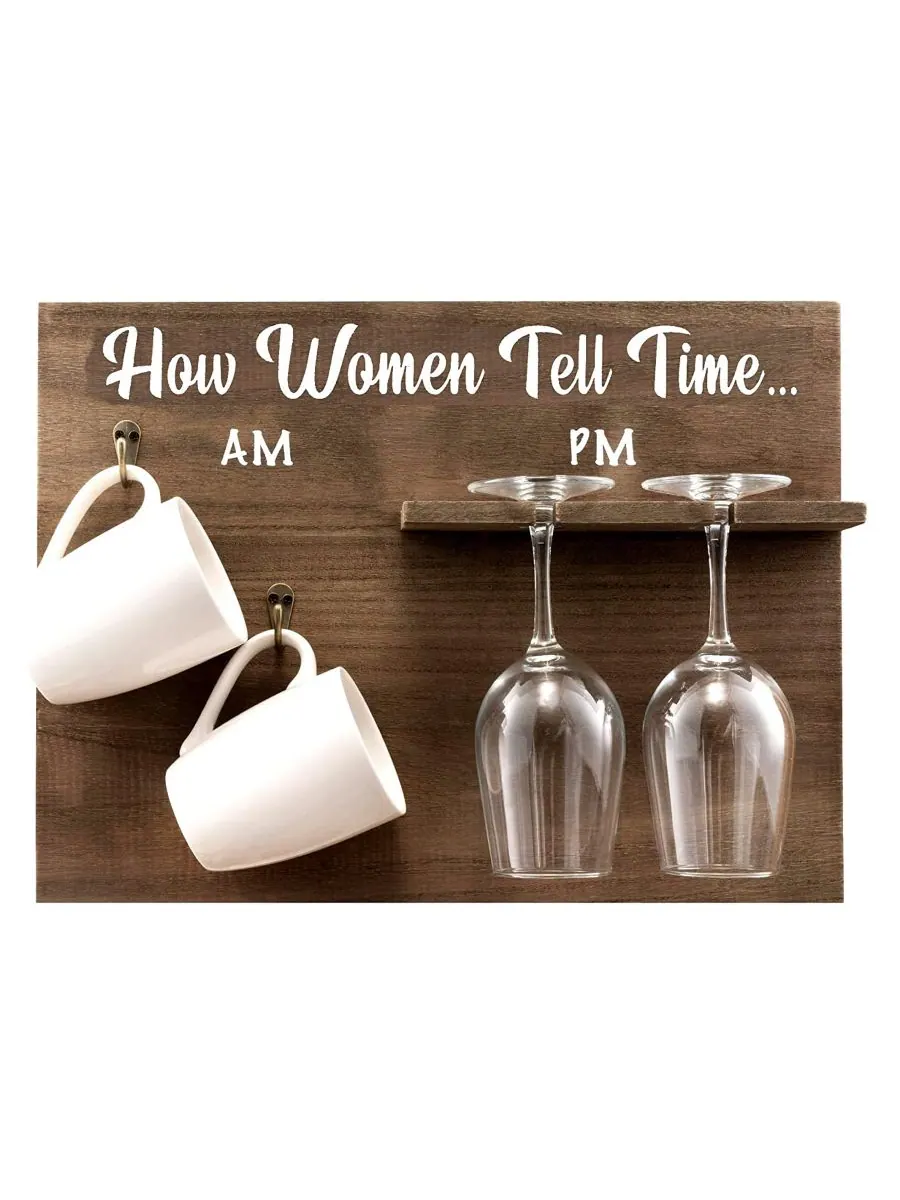 Настенная винная полка How Woman Tell Time с бокалами и кофейными кружками, набор из 5 штук Bezrat — изображение 1 из 6