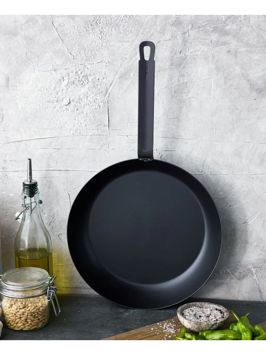 Сковорода GreenPan Bobby Flay Carbon Steel, 30 см — изображение 5 из 8, черный