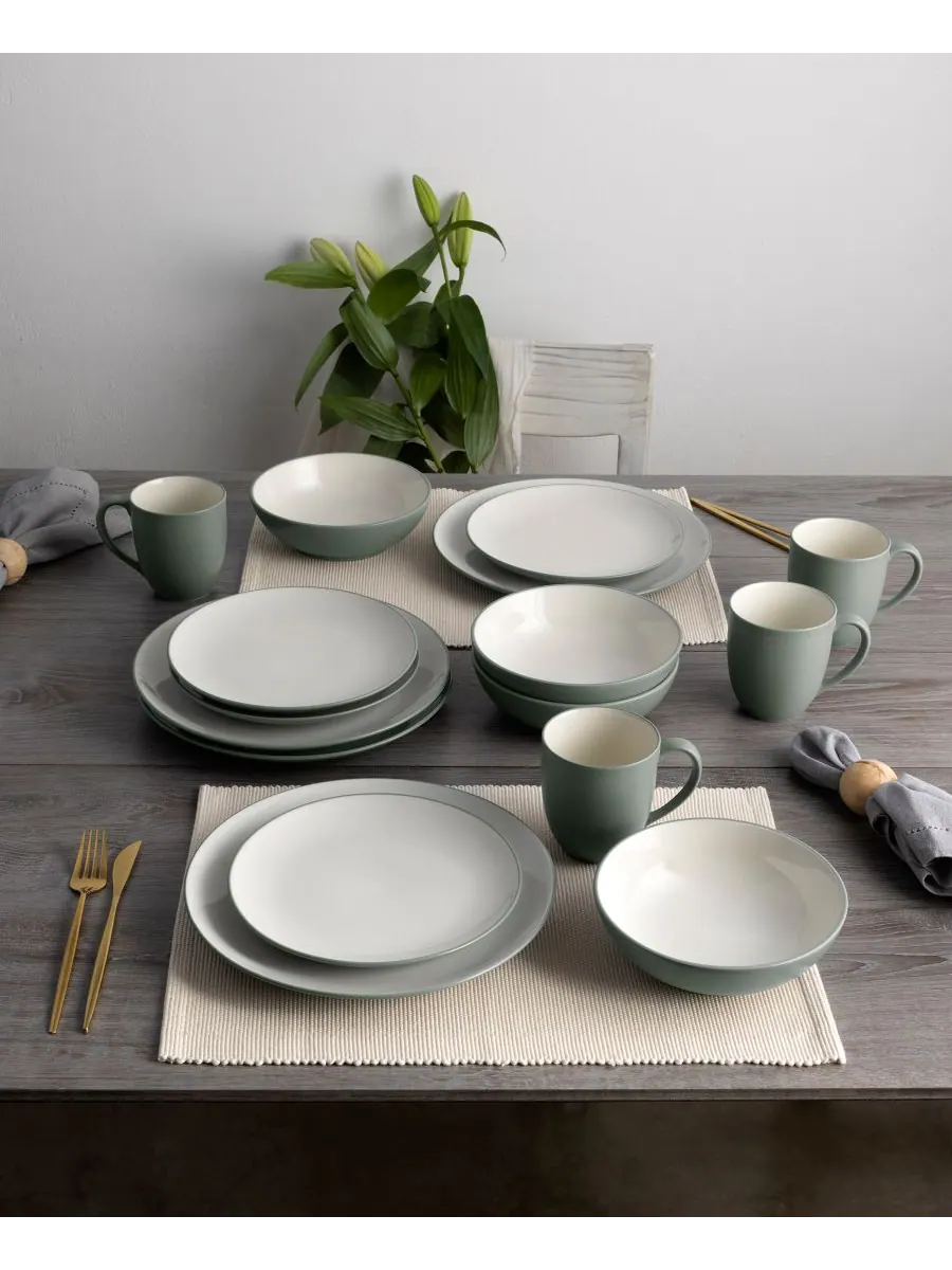 Набор из 4 обеденных тарелок Colorwave Coupe Noritake — изображение 6 из 10, зеленый
