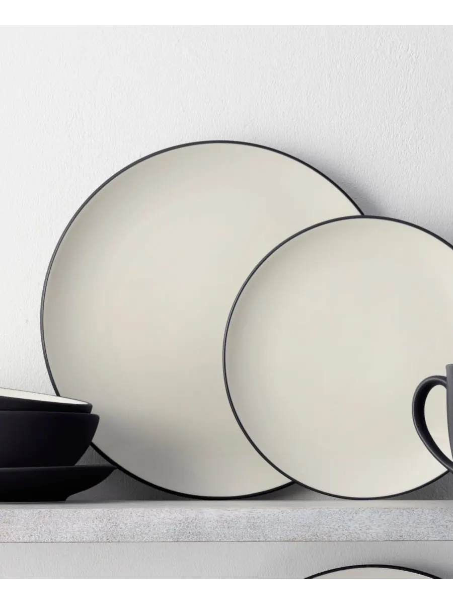 Набор из 4 обеденных тарелок Colorwave Coupe Noritake — изображение 2 из 10, серый