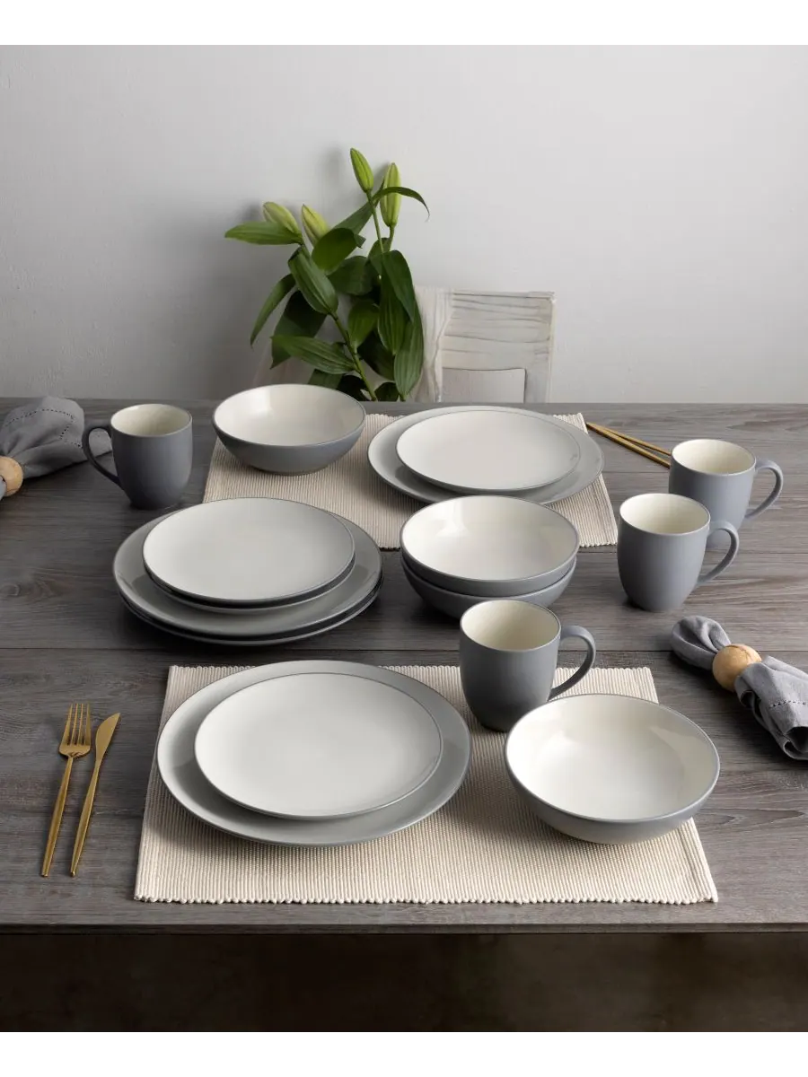 Набор из 4 обеденных тарелок Colorwave Coupe Noritake — изображение 5 из 10, серый
