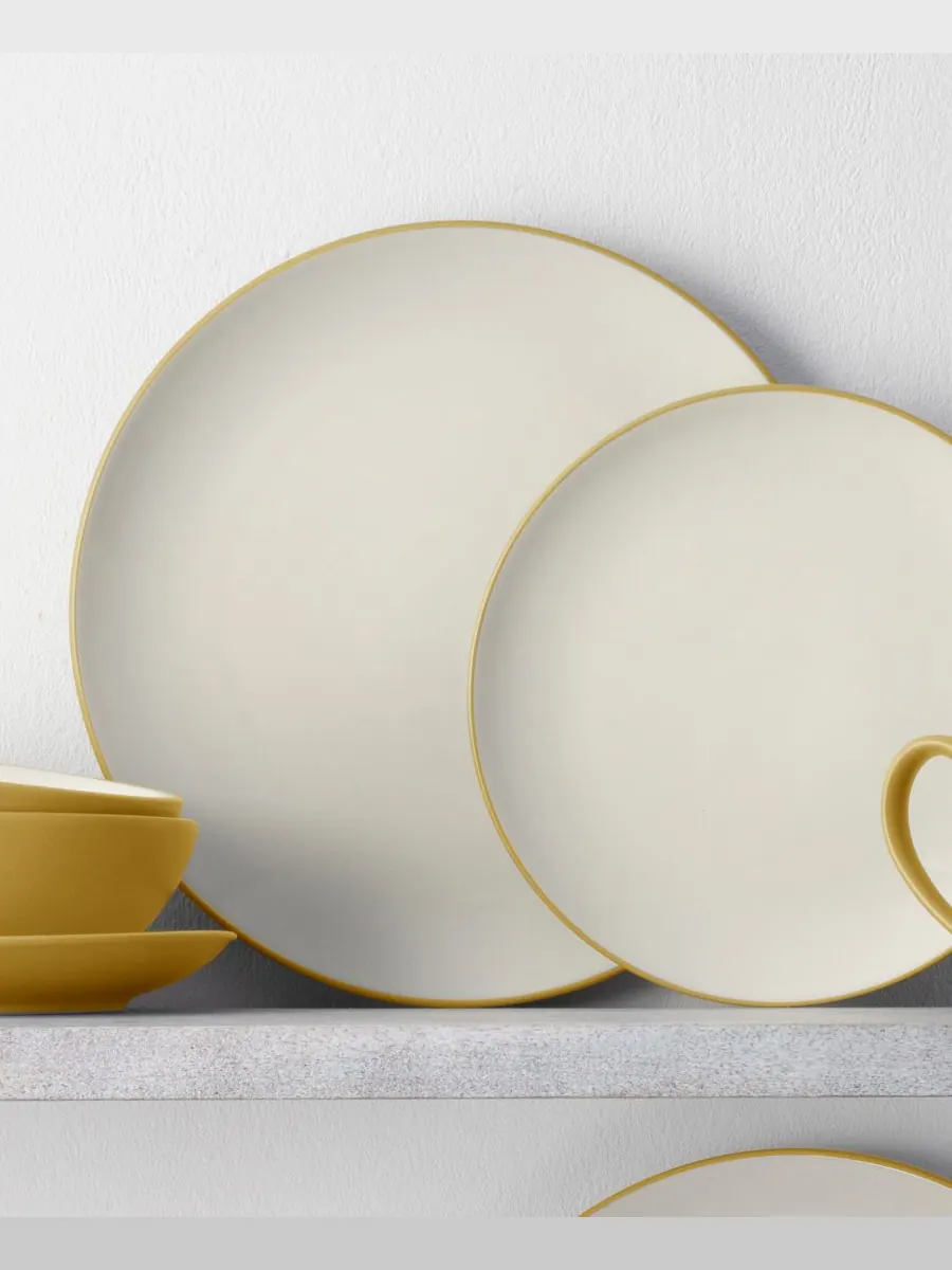 Набор из 4 обеденных тарелок Colorwave Coupe Noritake — изображение 2 из 10, желтый