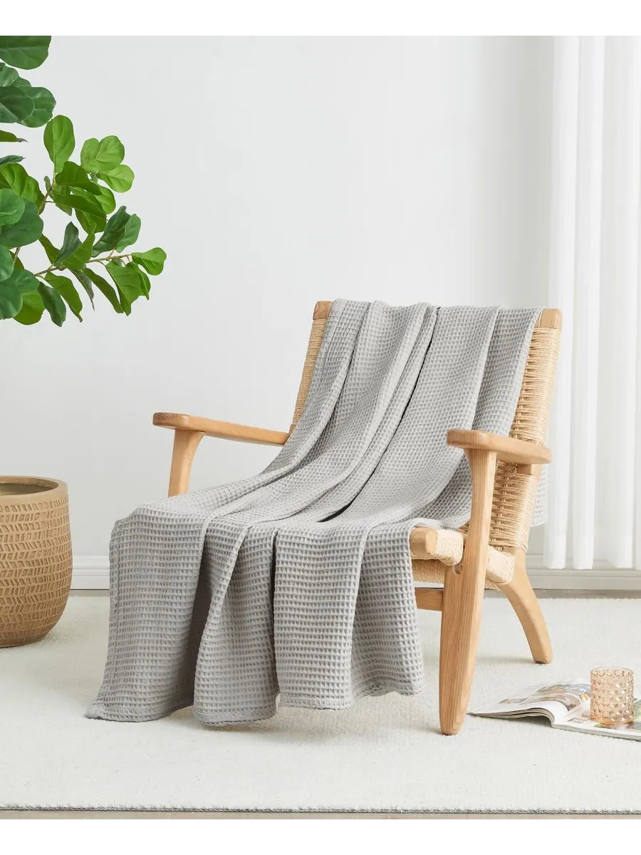 Хлопковое одеяло с вафельным плетением Linery & Co, Light grey, King — изображение 3 из 6, светлый серый