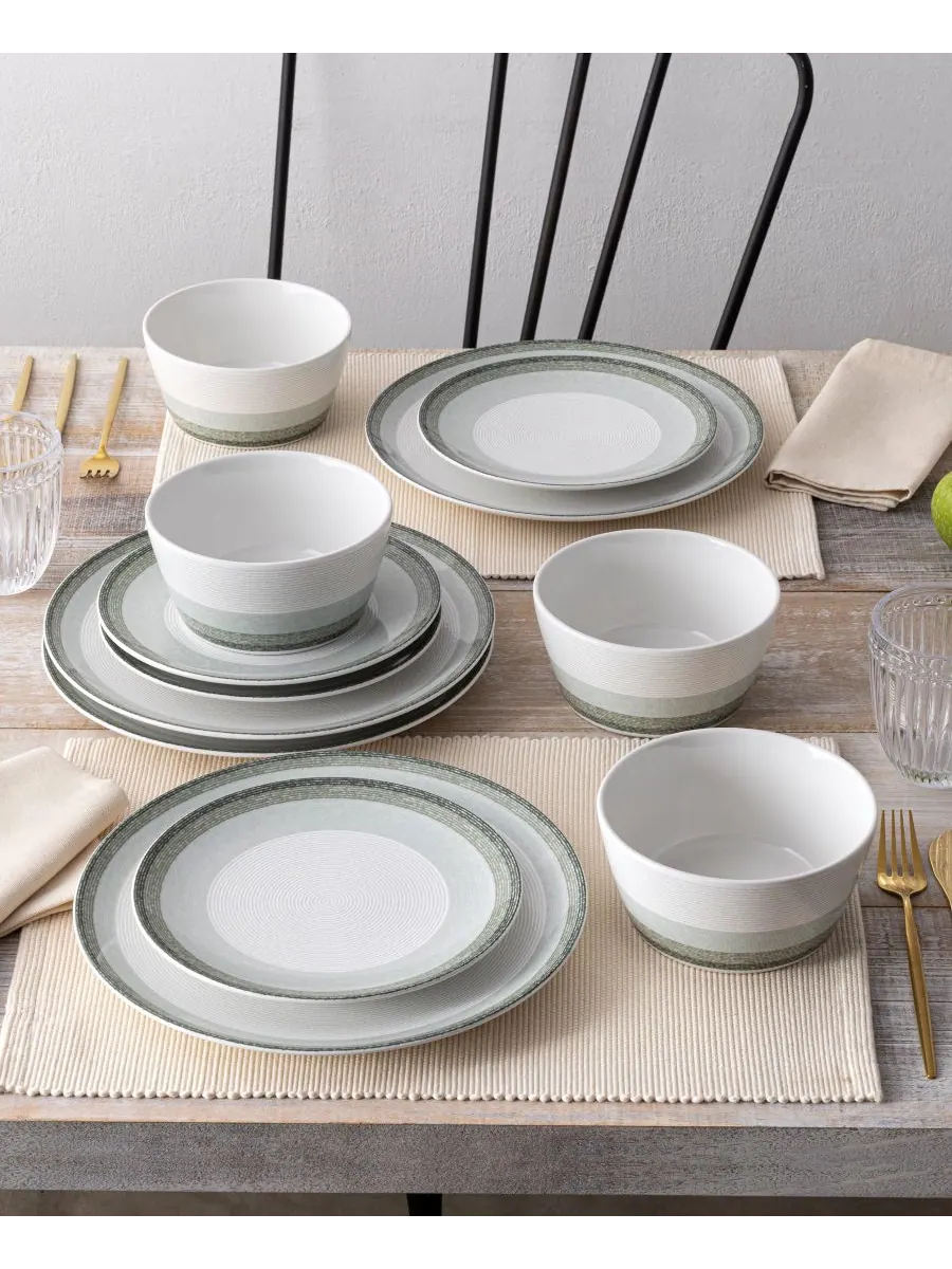 Набор из 4 салатных тарелок Colorscapes Layers Coupe, диаметр 8,25 дюйма Noritake — изображение 10 из 10, небесный