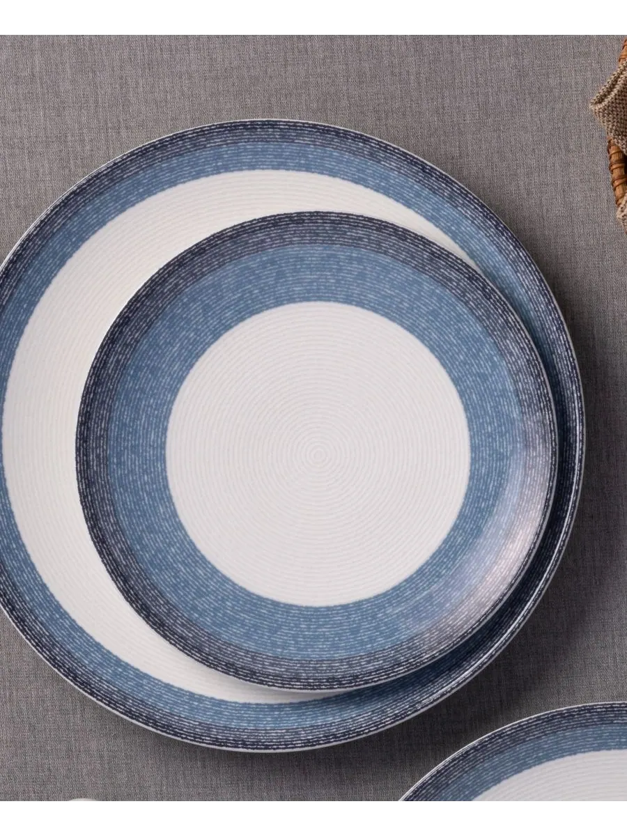 Набор из 4 салатных тарелок Colorscapes Layers Coupe, диаметр 8,25 дюйма Noritake — изображение 4 из 10, темно-синий