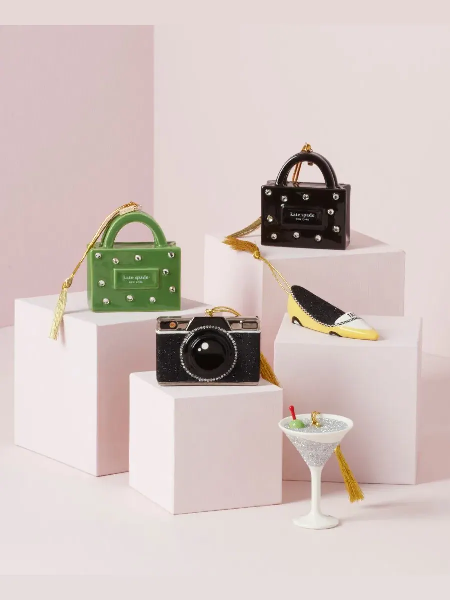 Елочная игрушка-мартини с золотым шнуром Be Jolly Icon Sam Bag Ornament Kate Spade New York — изображение 3 из 3, зеленый