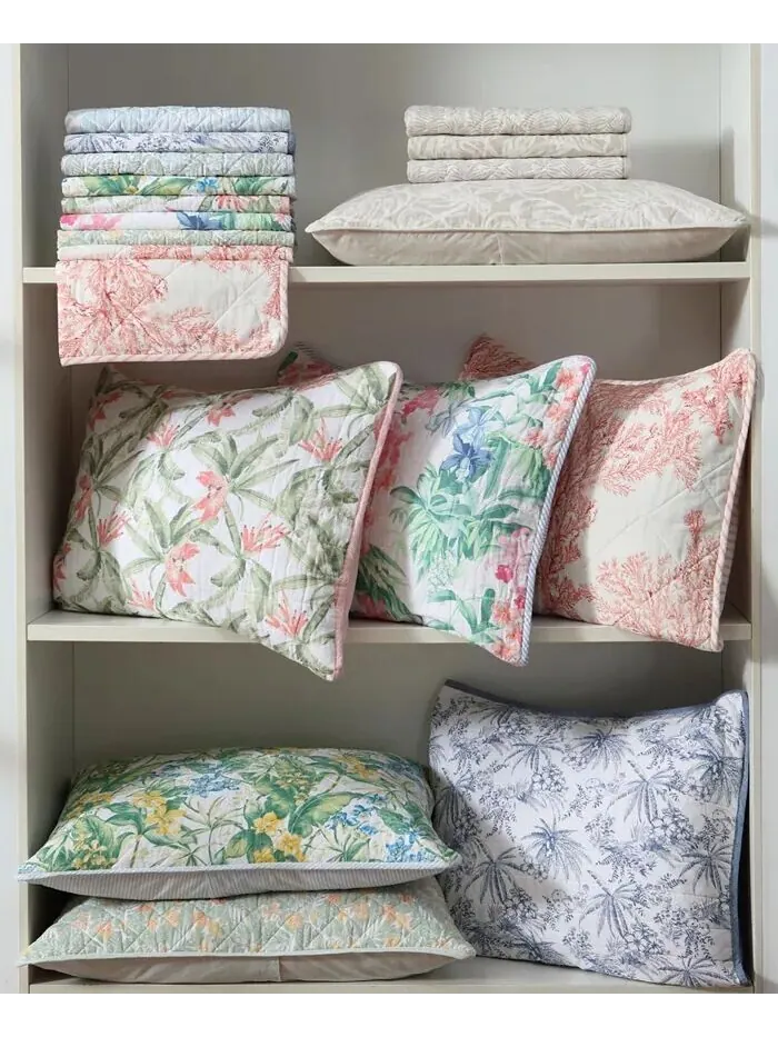 Наборы двусторонних одеял Coral Garden Tommy Bahama Home — изображение 8 из 13, розовый
