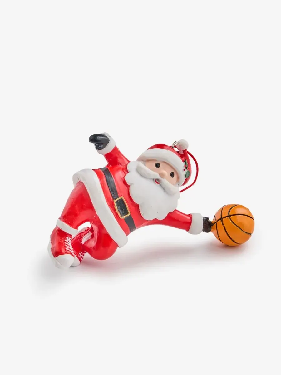 Новогодняя елочная игрушка Санта играет в баскетбол Holiday Lane — изображение 4 из 11, нет цвета