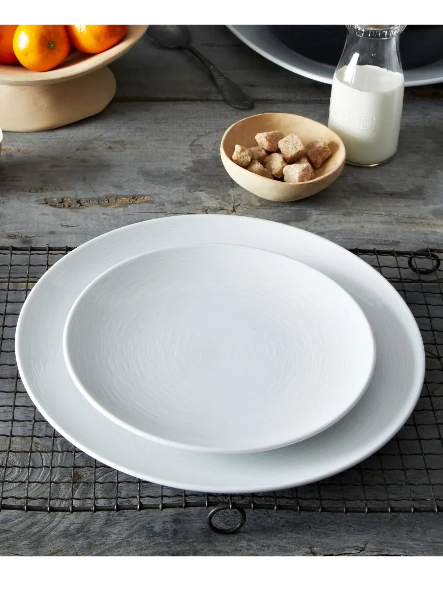Набор из 4 обеденных тарелок Swirl Coupe Noritake — изображение 3 из 9, белый